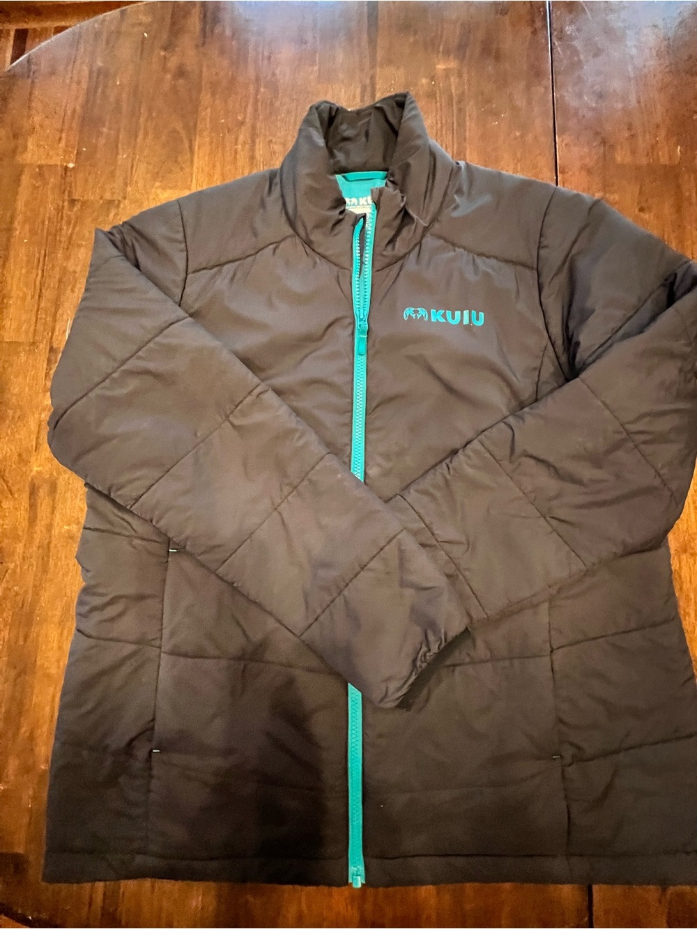 KUIU Versa Black Puffer Jacket with Teal Trim